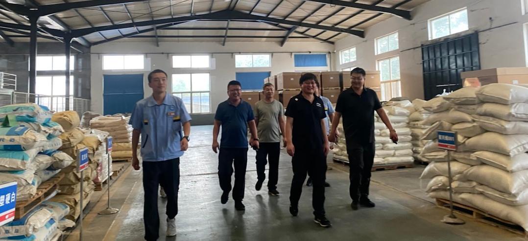 随着疫情稳定各地正加快复工复产,疫情防控暨安全生产工作推进会