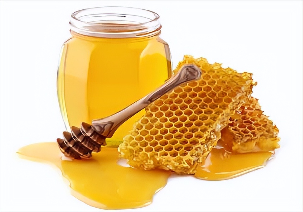 吃蜂蜜过敏会有什么反应怎么解决,蜂蜜能治皮肤过敏吗