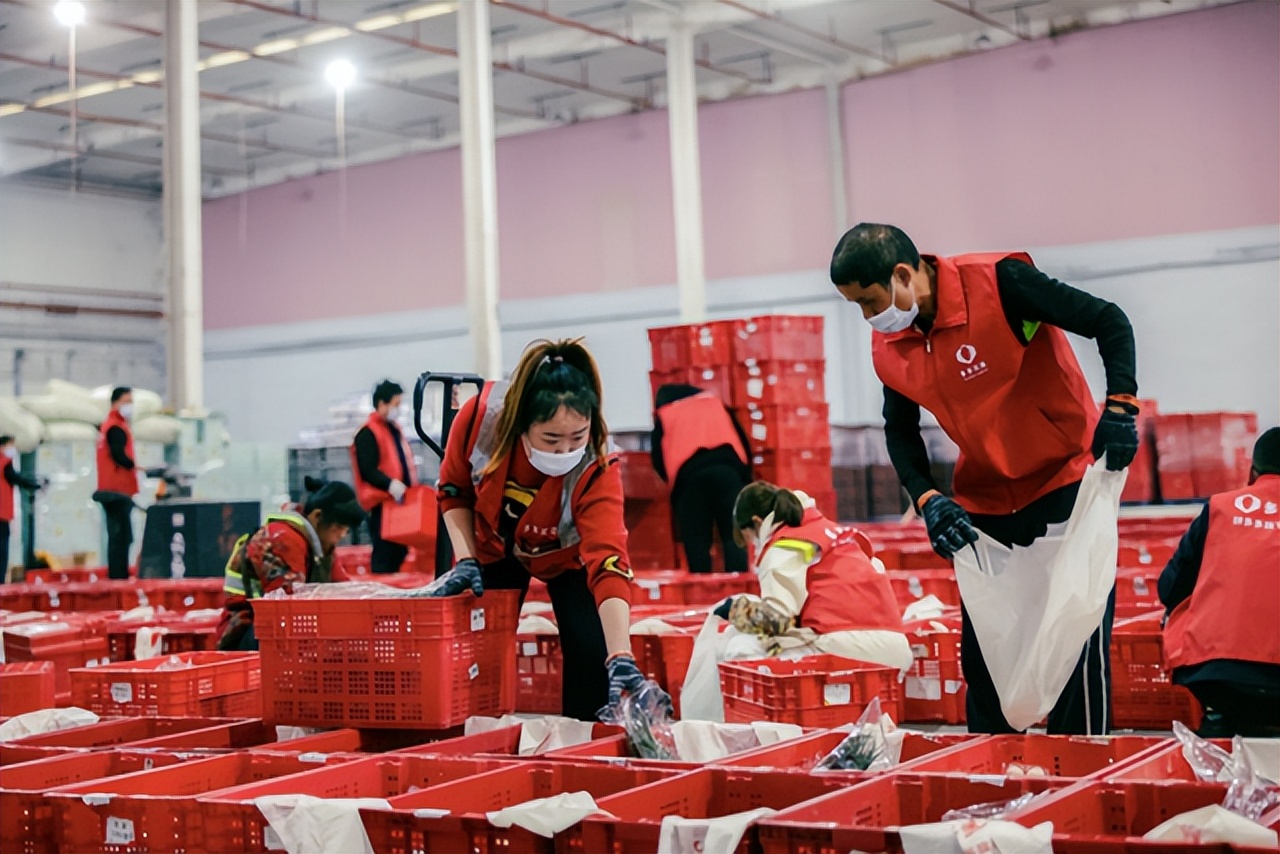 贝佐斯说互联网是基础设施,卫星将成互联网基础设施竞争