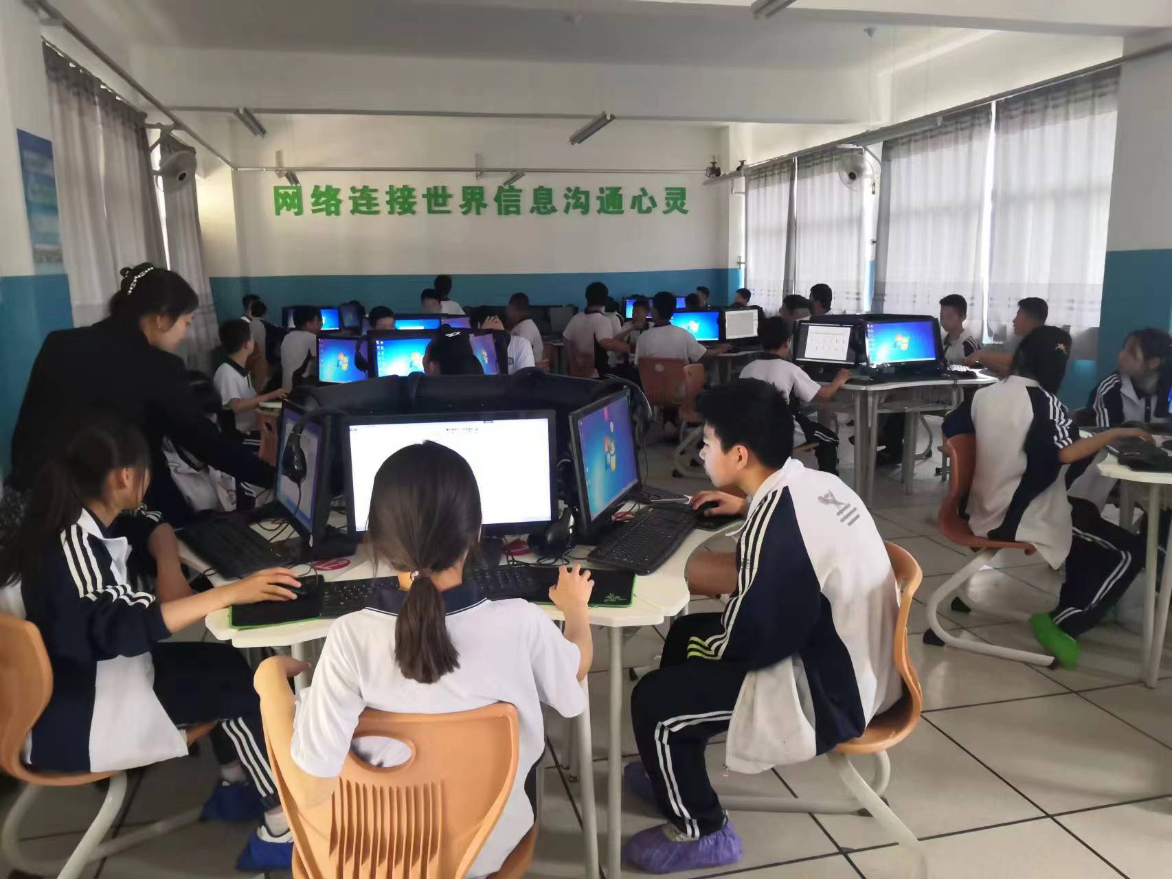 乘风破浪扬帆进，教改征程谱新篇——枣园中学教学改革实录