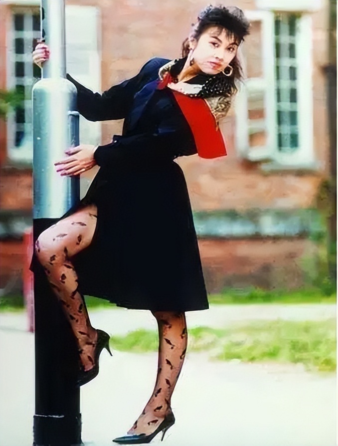 中国第一人变性成富商,我国内地首位变性人