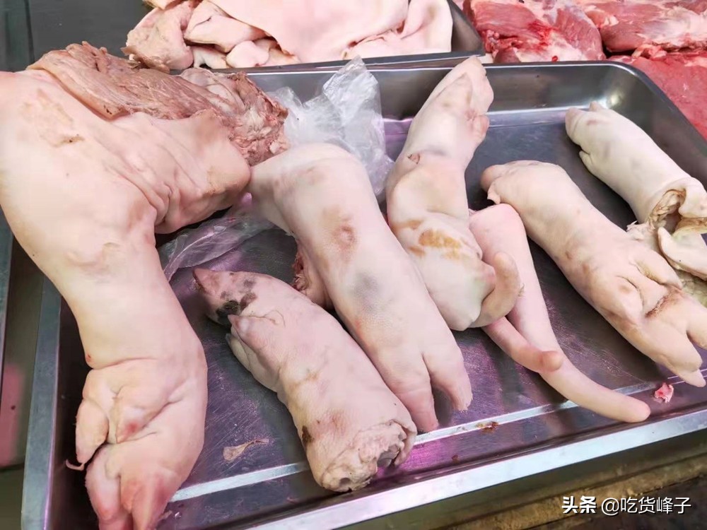 过年猪蹄买几个寓意好,过年买猪蹄买前蹄还是后蹄