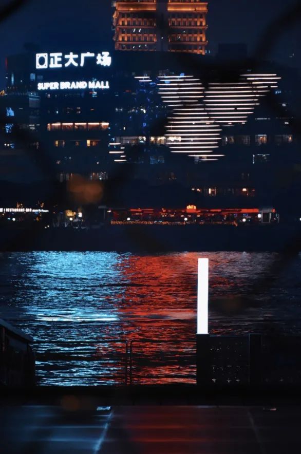 小布摄影团丨魔都夜生活的N种打开方式，快收藏起来→