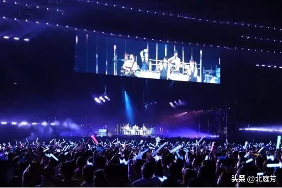 14瓶红酒“拼凑”起的纵贯线，有收获有遗憾，是传统乐最后的狂欢