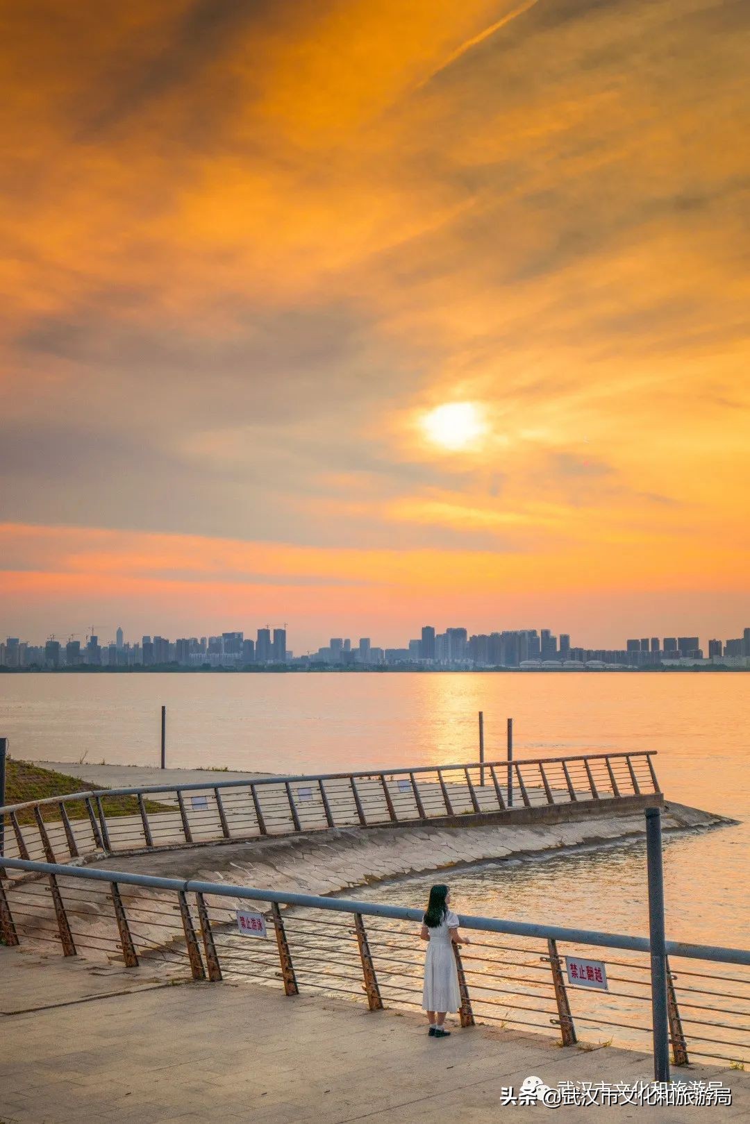 武汉值得玩的地方排名,武汉必吃榜top1