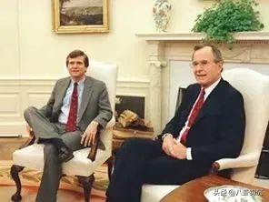 他打造了美国政治史最脏竞选，却被命运掐断了脖子