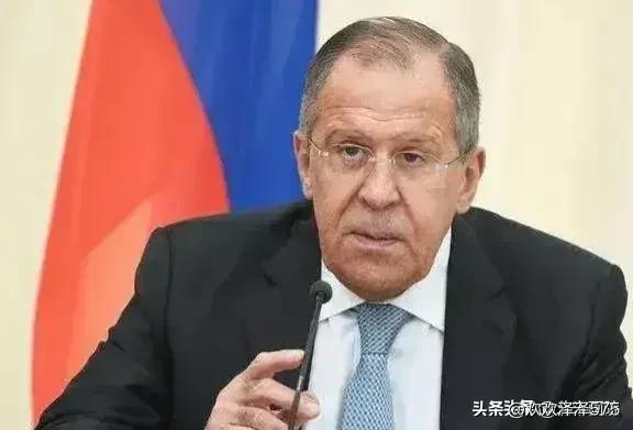 我就佩服拉夫罗夫这一点，敢对西方指鼻子骂脸