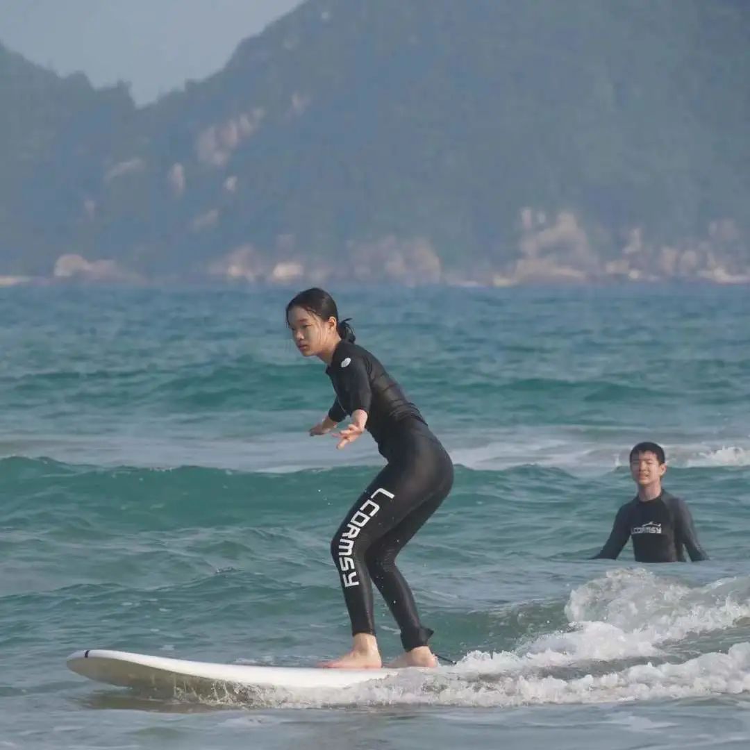 鍝堢綏鍥介檯瀛︽牎閲囪瀹堕暱,鍖椾含鍝堢綏瀹堕暱