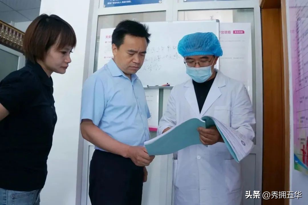 区领导督导迎接国家卫生城市复审,区领导检查文明城市