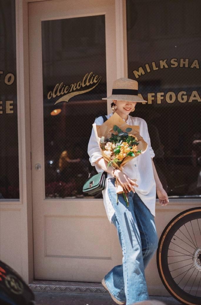 牛仔裤衬衣怎么穿好看,衬衫宽松牛仔裤怎么穿才好看