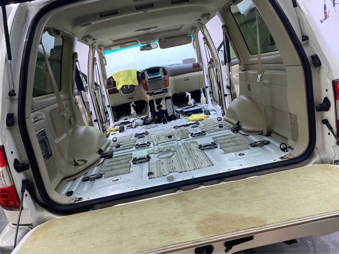 翻新陆巡lc100,陆巡lc100老款改装新款最佳案例