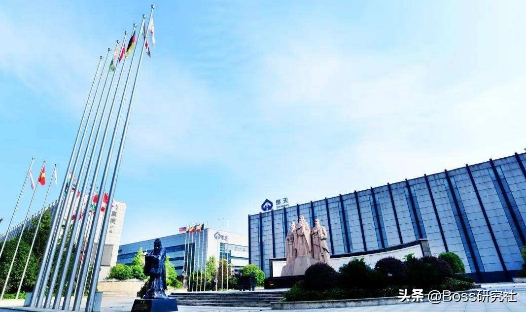 湖南永州富豪唐岳发迹史，从农村放牛娃，到亿万富翁的励志故事