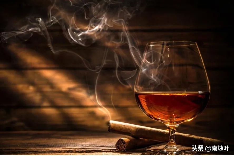 头油头痒头屑掉头发怎么治疗,头屑多头皮痒油头有什么好妙招