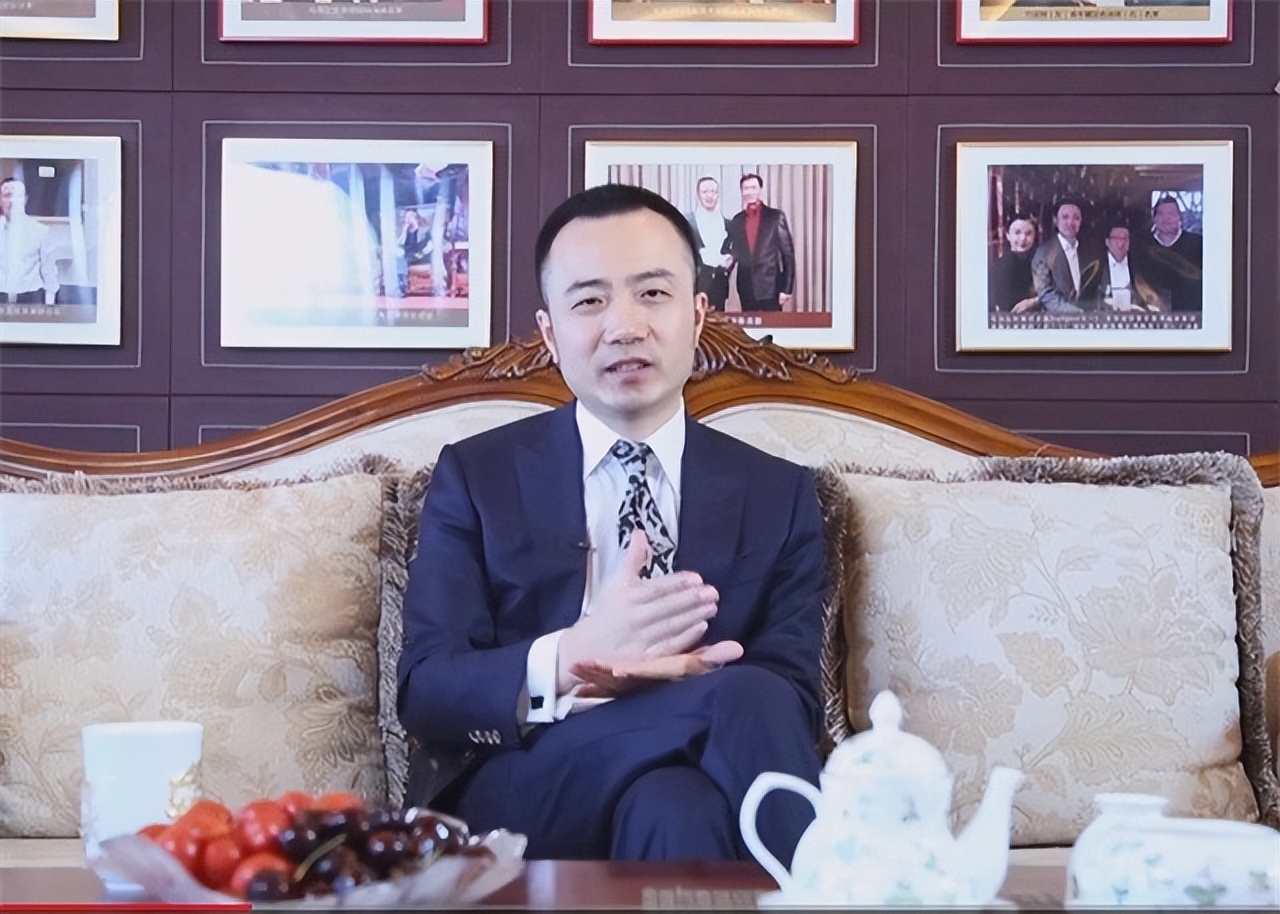 俞凌雄怎样从小长大的,俞凌雄成长经历