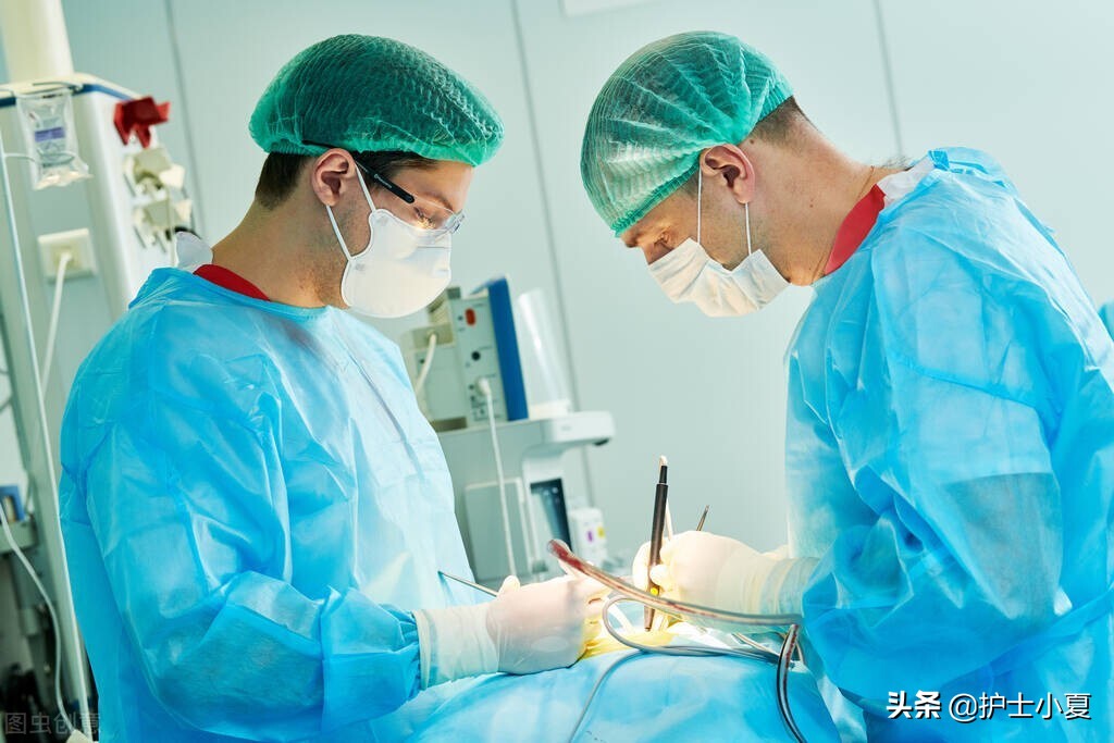 25岁小伙疤痕疙瘩痛痒,小伙皮肤瘙痒