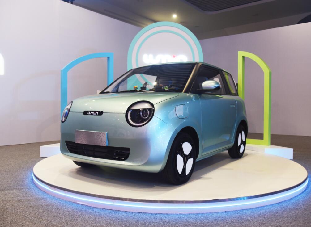 2月汽车销量比亚迪多少辆,2月比亚迪汽车销量排行榜