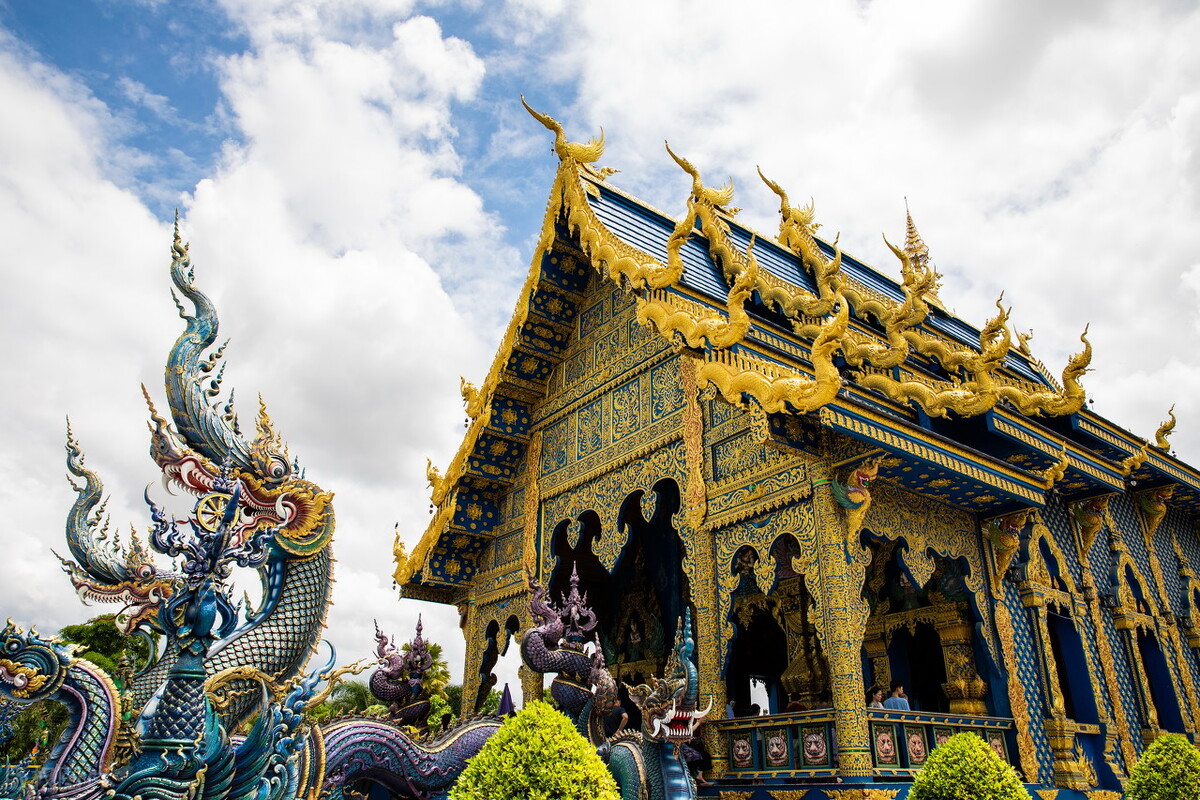 出国旅游如何保障人身安全,出国怎么保护自己安全