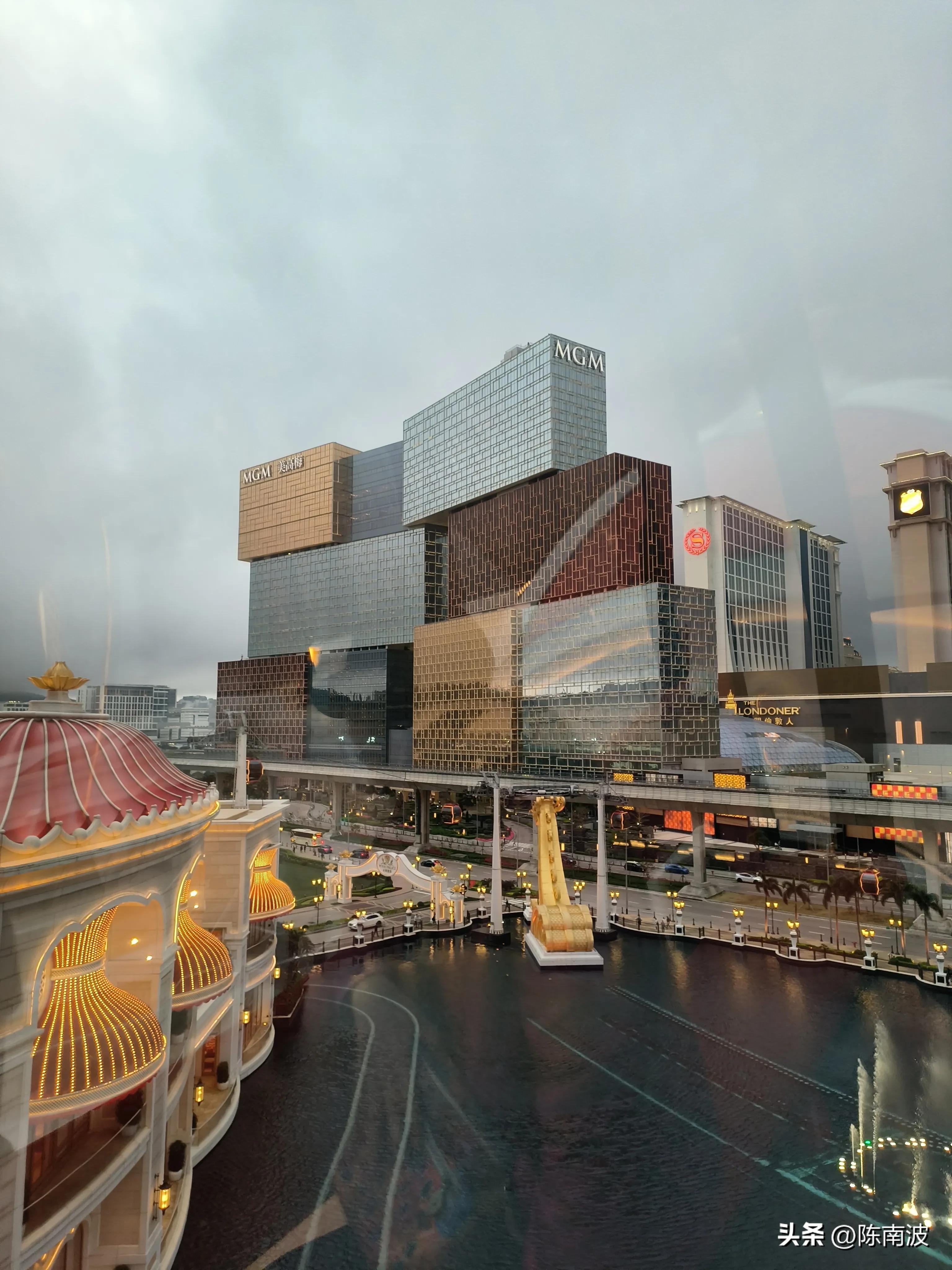 澳门美狮美高梅酒店夜景,澳门美高梅酒店介绍