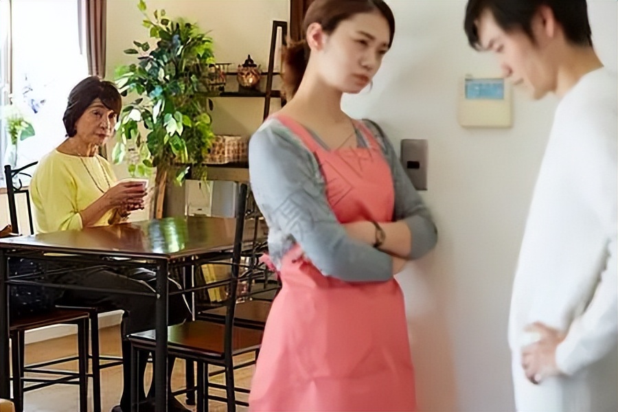 经典绝对:上联“想孙子,盼孙子,有了孙子是孙子”,下联太妙了