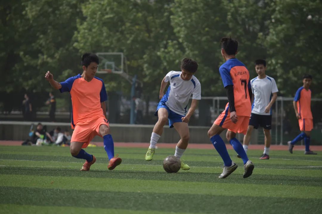 足球少年|西外苟旭辉:狗哥,捡下球