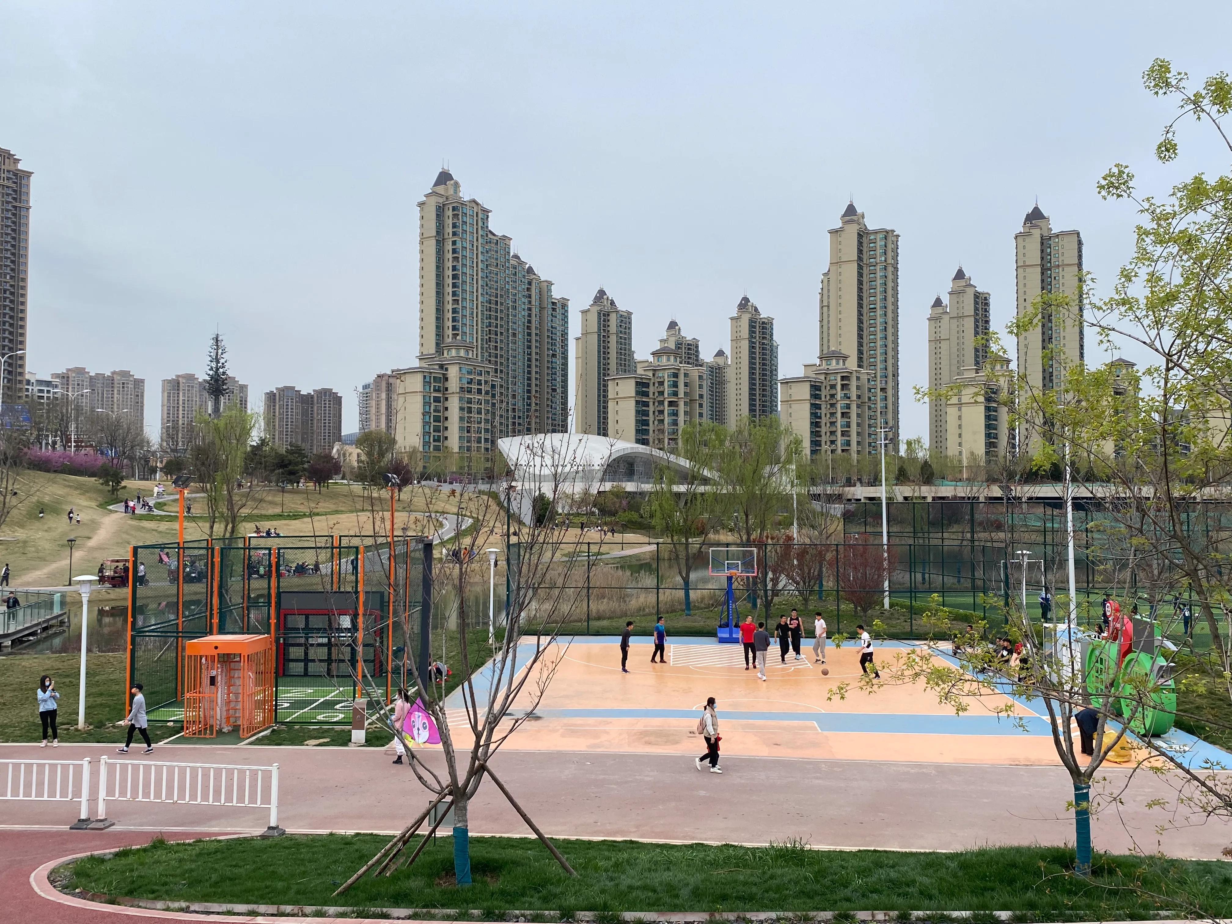 西安室外篮球场,西安市免费的室外篮球场有哪些