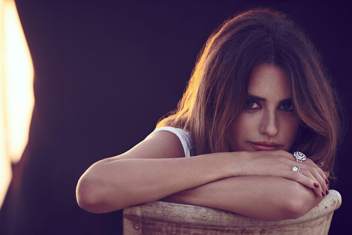 西班牙女星佩内洛普·克鲁兹,PenelopeCruz拍摄的时尚杂志