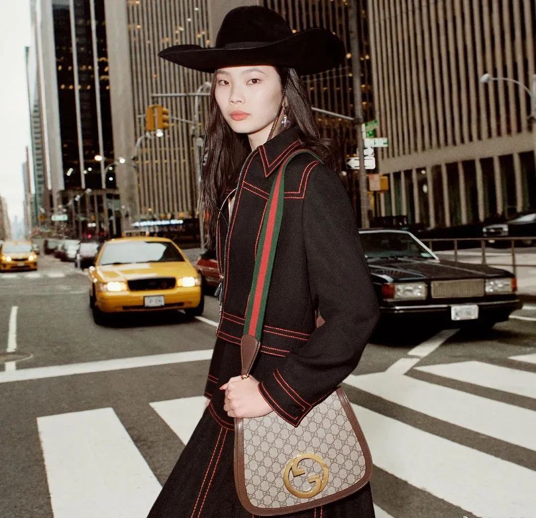 拒绝撞包的奢侈品包,这5款包包背出去一定会被夸好看