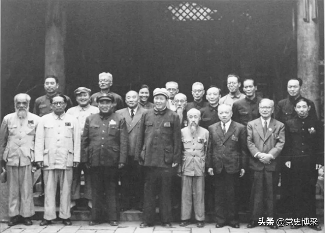 建国前后的周恩来