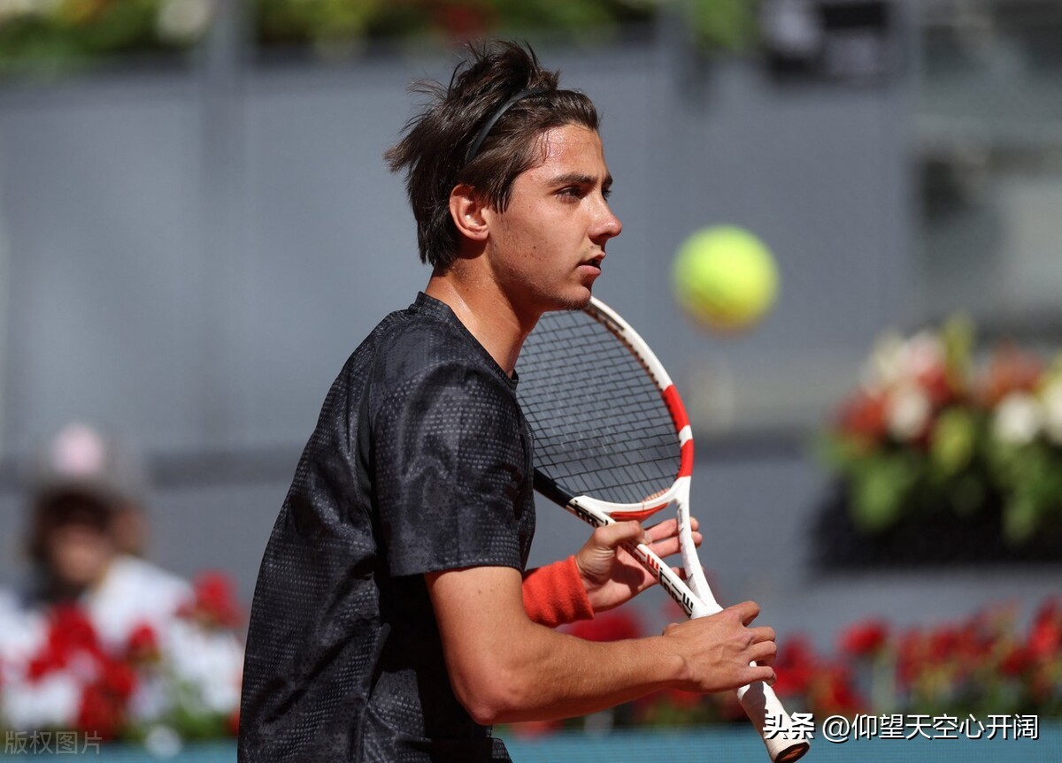 马德里大师赛张之臻,马德里赛张之臻进次轮