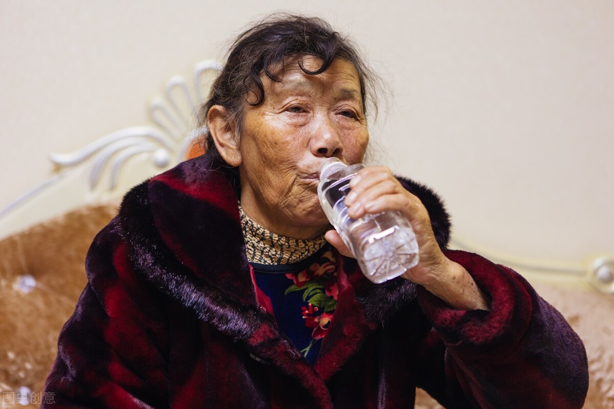 律师做伪证如何追究刑事责任,律师做伪证该如何处理