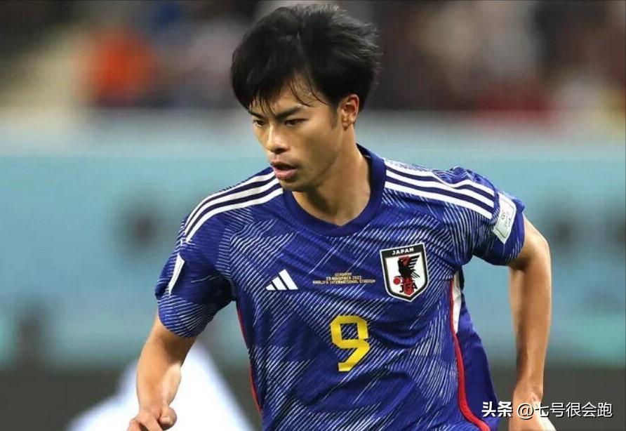 日本足球职业球员有多少,中国日本足球运动员薪水