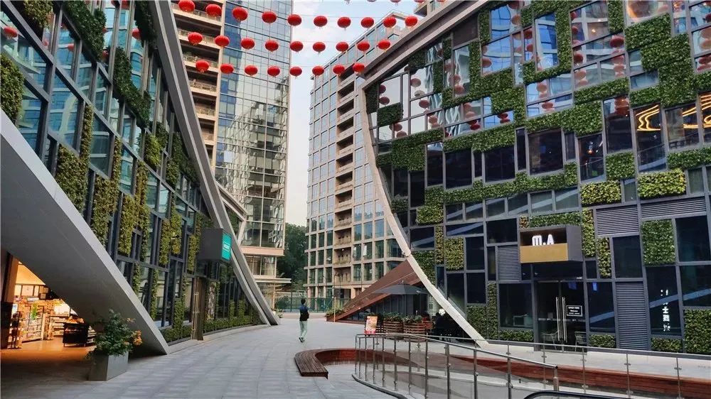 将公园“搬进”商业区,景观优势再升级