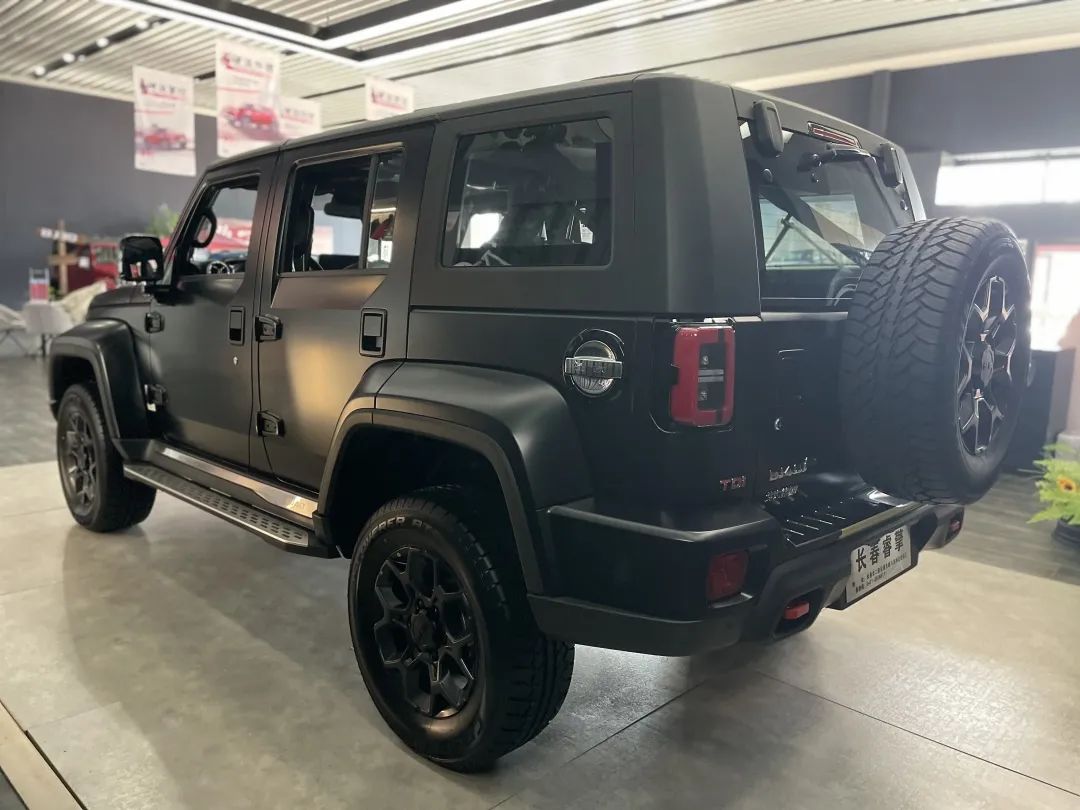 21款bj40刀锋英雄柴油版用车感受,bj40刀锋英雄柴油版白色真实感受