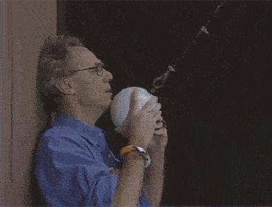 公公给我儿子看病图片,公公陪儿子输液哭了