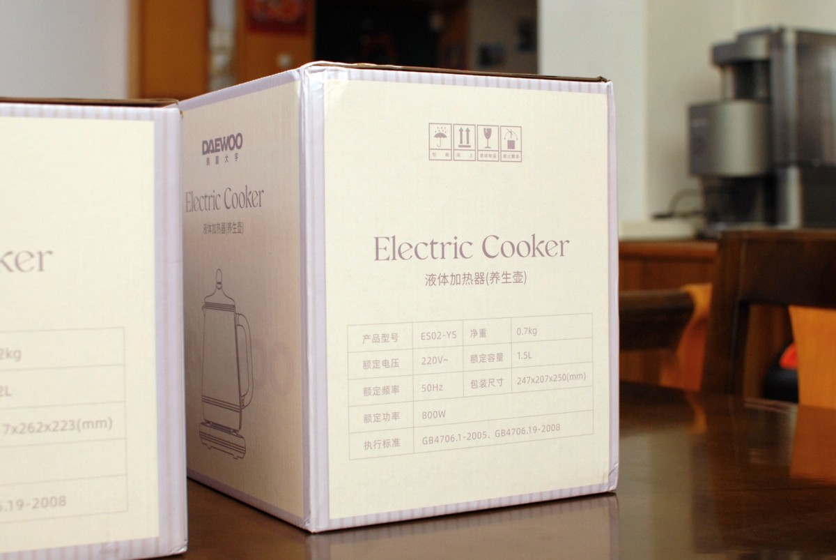 厨房智能小家电,电炖盅一锅多用