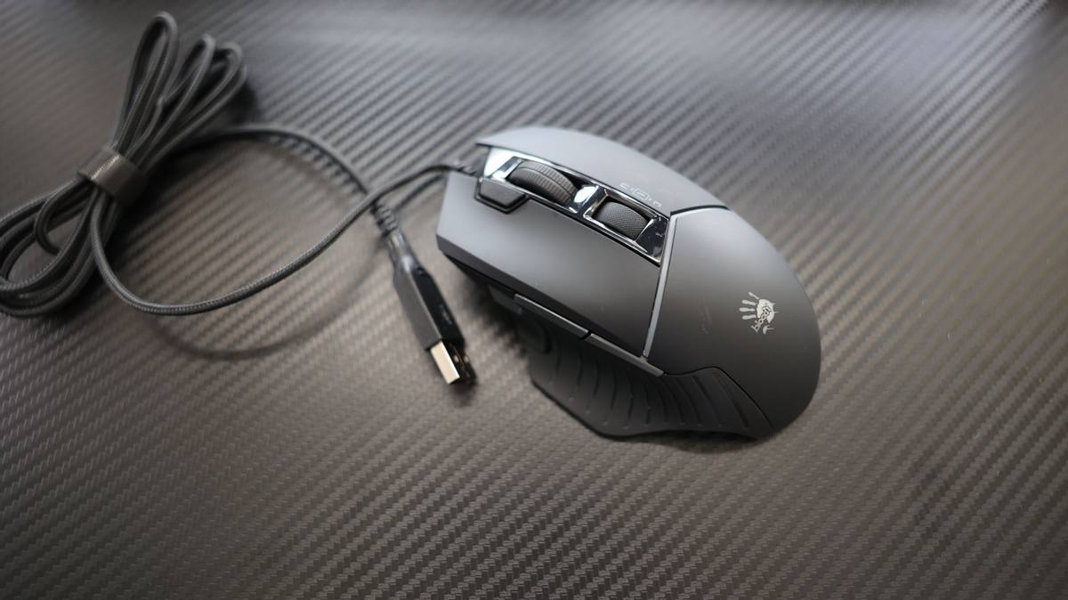 血手幽灵鼠标v8max测评,血手幽灵w95max