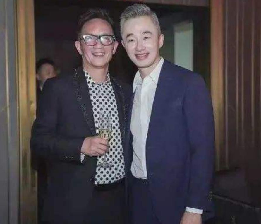 “上海李嘉诚”周正毅：入狱后给监狱装空调，服刑期间狂赚30亿