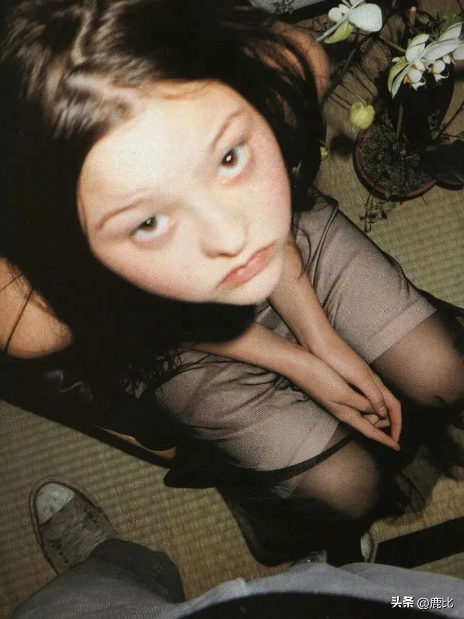 Y2K祖师奶戴文青木回宫！美丽依旧～