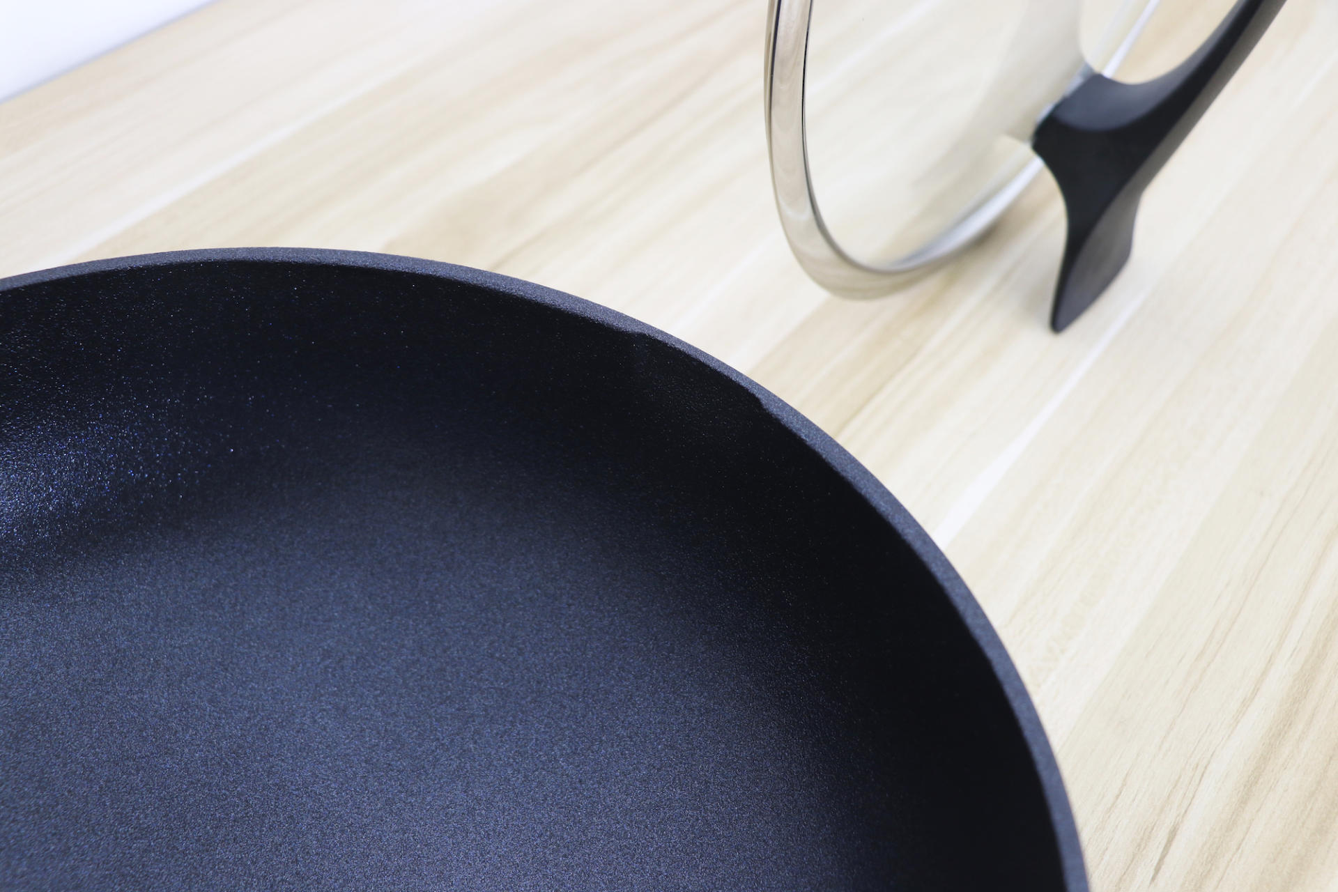 平底锅不粘锅燃气专用九阳,九阳少油烟不粘锅平底锅家用