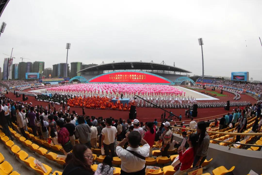 中国残疾人励志震撼短片,政府对残疾人事业的关心