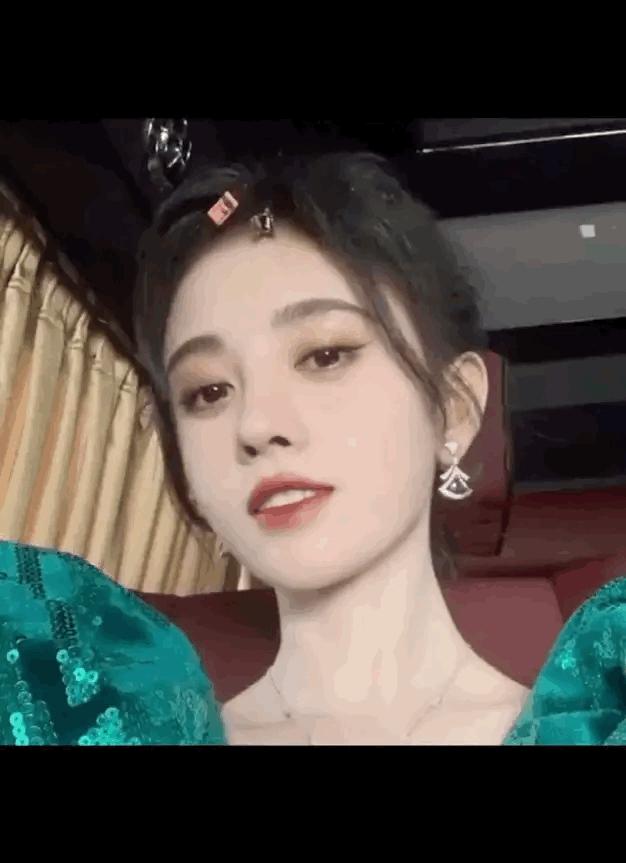 每日一笑：这个测试能说明什么？就这样怼十个手机都得破吧？