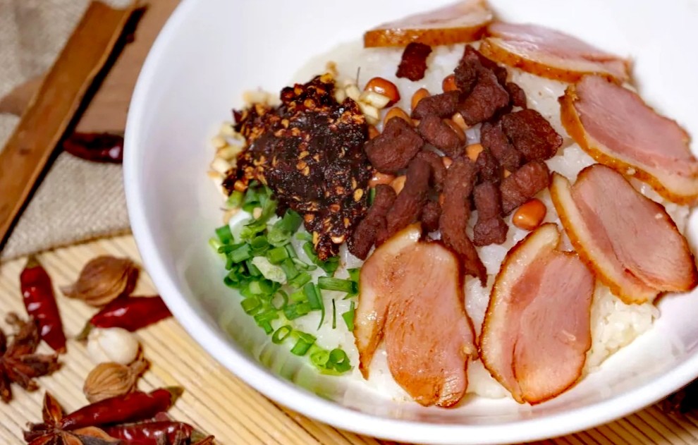 中国舌尖上的贵州美食地方特色菜,来贵州不得不品尝的两道贵州菜