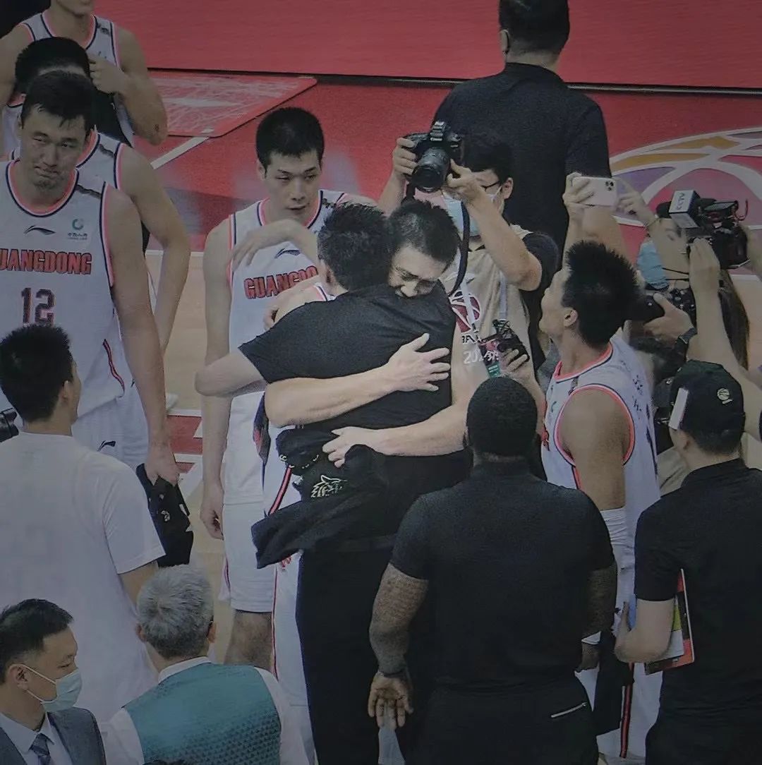 感谢队长付出的句子,感谢队长的简短话语