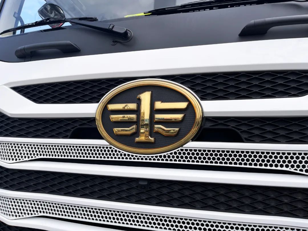 解放鹰途头等舱挡位介绍,解放鹰途头等舱4米2