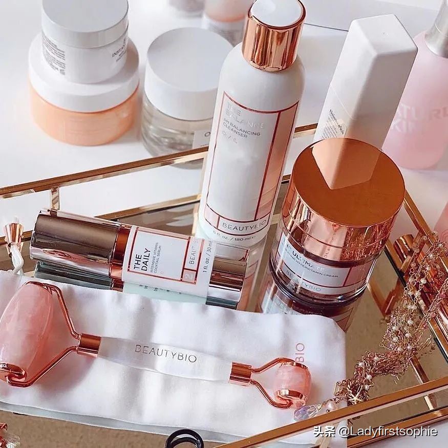 性价比超级高的防晒产品来看看,性价比高抗老护肤品推荐