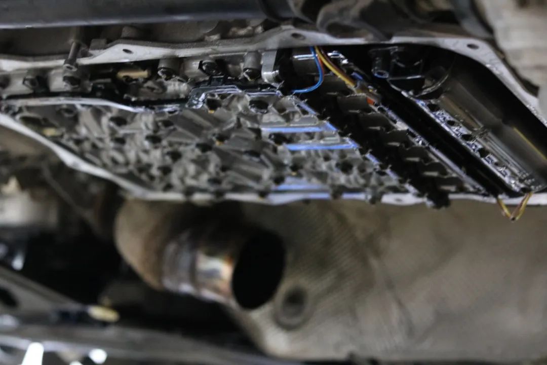 经典老车宝马x5翻新,宝马x5二手车整备翻新费用