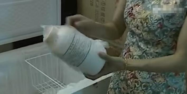 广西“蛇毒王后”：家藏价值47亿蛇毒，美国人送悍马讨好她求合作