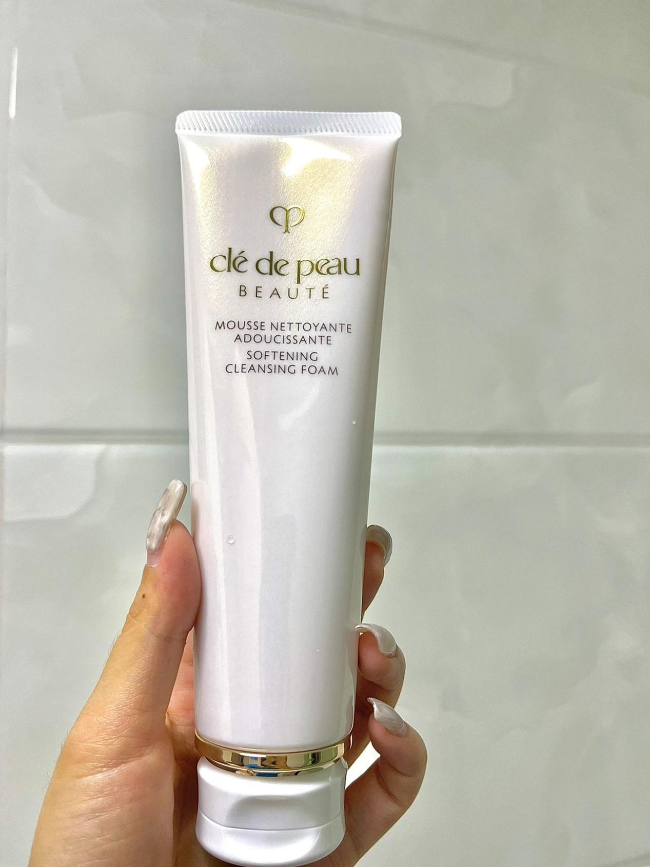 可以祛闭口粉刺痘痘的洗面奶推荐,什么洗面奶够温和不闷闭口不长痘