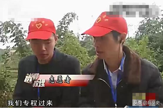 2岁幼童右眼流泪,2岁小孩眼睛哭出血