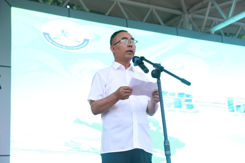 校园杯足球联赛开幕,足球联赛暨校园足球